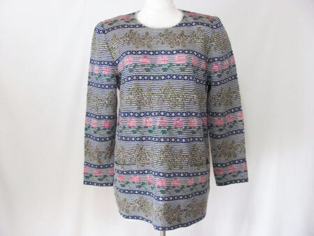 ラブリーな印象にもなる｜斉藤都世子のニットを買取しました