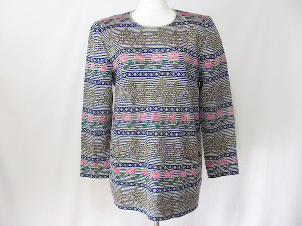 ラブリーな印象にもなる｜斉藤都世子のニットを買取しました