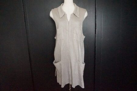 温和な雰囲気にもなる｜斉藤都世子のジレを買取しました