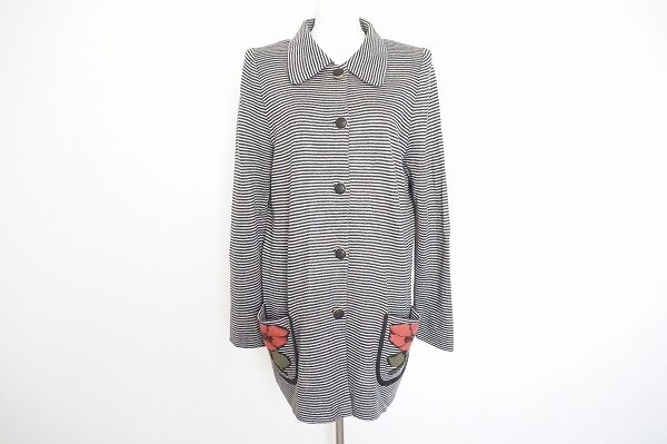 都会風のデザインに気分上昇｜斉藤都世子のカーディガンを買取しました