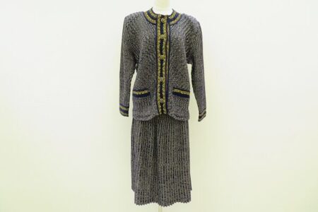 上級な雰囲気漂う｜斉藤都世子のスカートスーツを買取しました