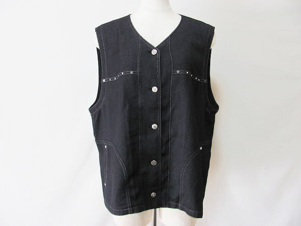 キュートとボーイッシュの狭間｜レリアンのベストを買取しました