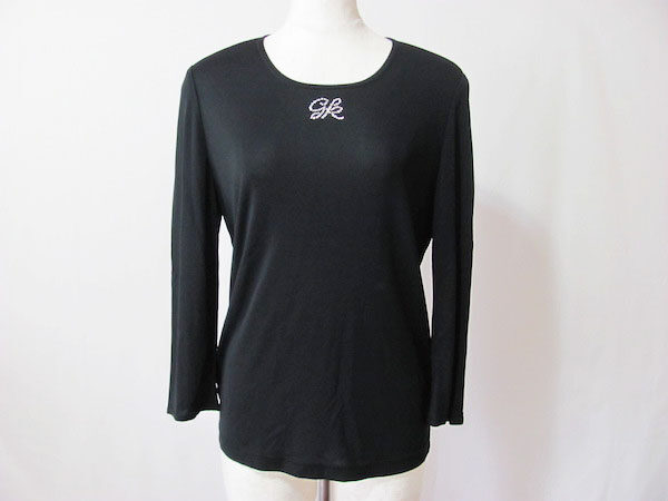 黒に光るラインストーンが美しい 伊太利屋のカットソーを買取しました