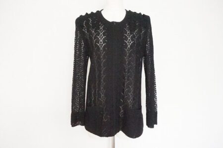 透かし編みで唯一無二な印象へ｜斉藤都世子のニットを買取しました