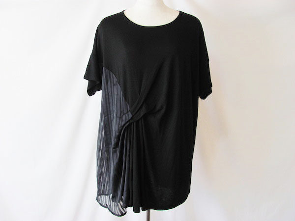 ラフな中にも可愛らしさが光る|アツロウタヤマのカットソーを買取しました