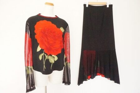 ゴージャスな花柄に勇気をもらえる！伊太利屋のセットアップを買取しました