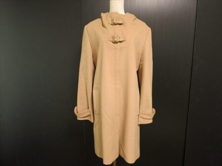 可愛らしさと細身のデザイン｜ケティのコートを買取しました