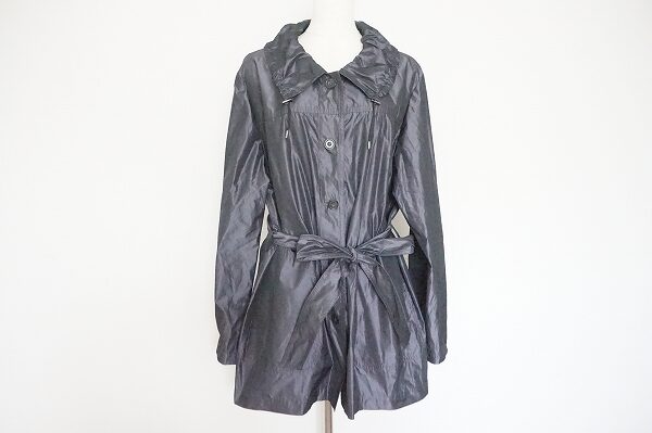 サテン生地が眩しい レマロンのコートを買取しました