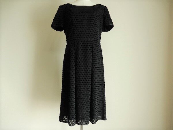 可愛らしく着られるのが嬉しい クレージュのワンピースを買取しました