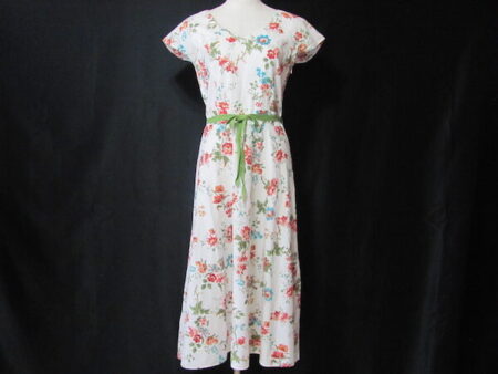 清潔感×花がある ローラアシュレイのワンピースを買取しました