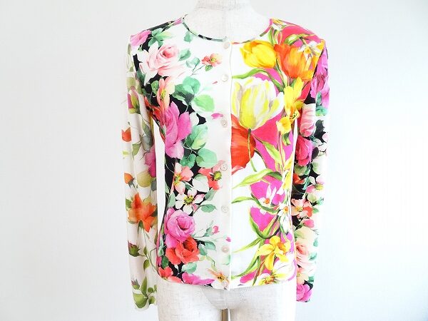 実物のような輝きに圧倒される ブルマリンのカーディガンを買取しました