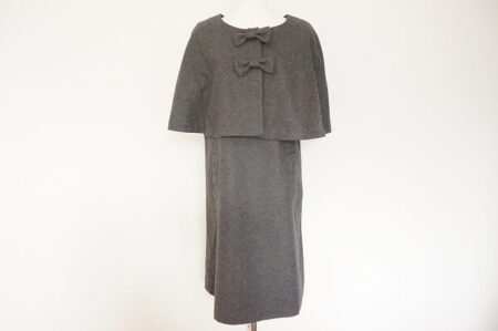 落ちつきと可愛らしさのバランスが最高 ギャラリービスコンティのワンピーススーツを買取しました