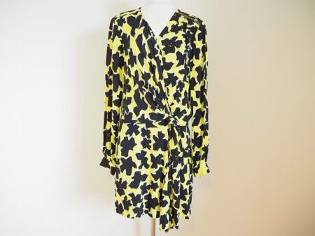 刺激的な色合いでシャープに！ダイアンフォンファステンバーグのワンピースを買取しました