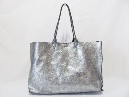 煌びやかな雰囲気でゴージャス気分 ディーゼルのトートバッグを買取しました