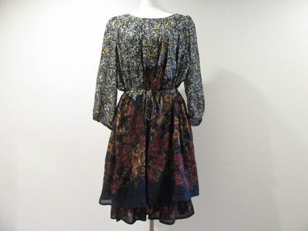 フリル具合に引き込まれる アズノウアズドゥバズのワンピースを買取しました