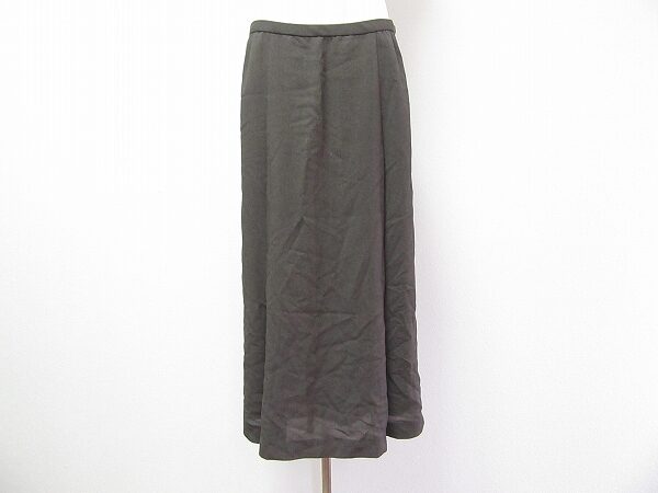 落ち着き放つブラウンが魅力的 レリアンのスカートを買取しました