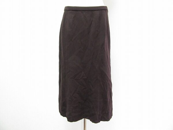 濃厚なブラウンに惚れ惚れする レリアンのスカートを買取しました