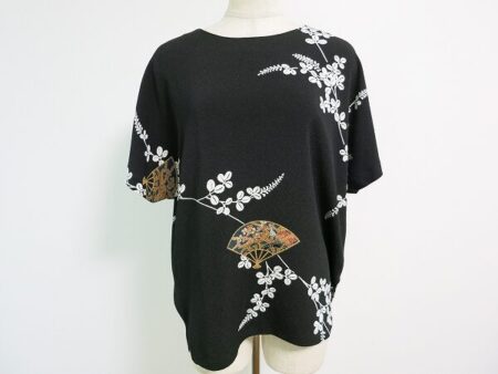 黒に映えるお花が美しい 詩仙堂 ラサのカットソーを買取しました