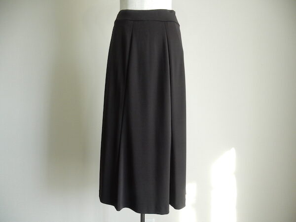 どこか和む ビスケーのスカートを買取しました