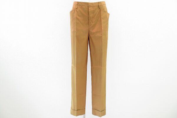 適度に明るいカラーも好印象なロメオジリのパンツを買取しました