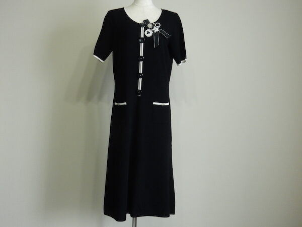 フェミニンさ漂う レリアン アンドレアグラッティのワンピースを買取しました