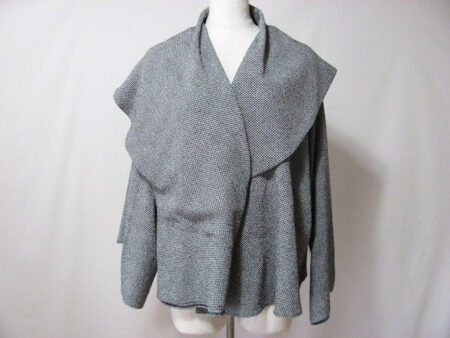 程よい広がりがおしゃれな詩仙堂のカーディガンを買取しました