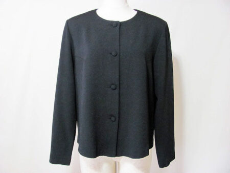 ボタンを留めてトップスとしても！詩仙堂のカーディガンを買取しました