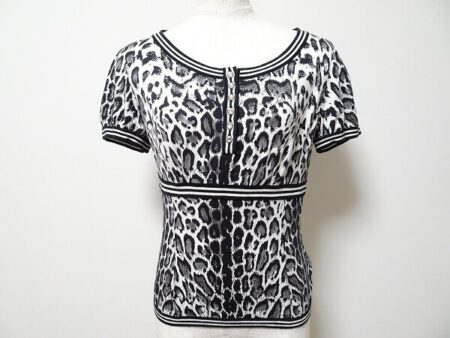 モノトーンでカッコいい 伊太利屋のカットソーを買取しました