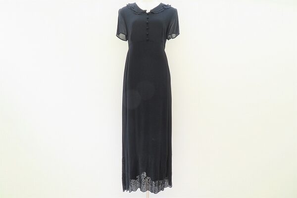 しっとりとクールさが融合したケティのワンピースを買取しました