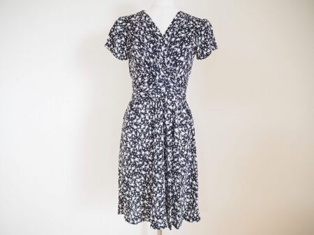 どこか愛おしさを感じる！エジェリのワンピースを買取しました