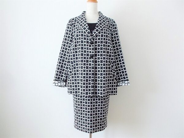 余裕ある大人女性に仕上がる コッカパーニのワンピーススーツを買取しました