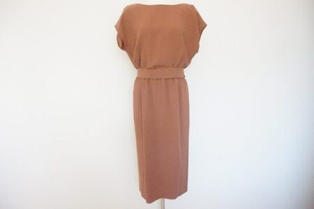 明るさも感じるブラウン ビーアビリティのワンピースを買取しました