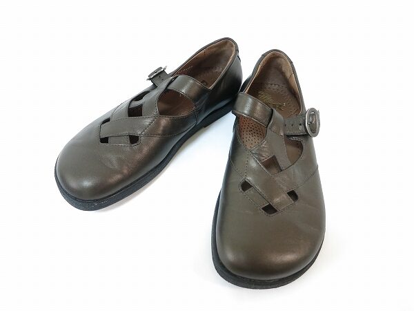 ラフなのにおしゃれ ベアーのシューズを買取しました