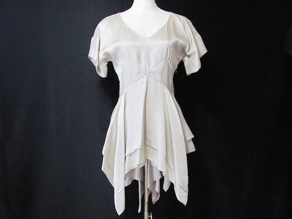 ざっくりしたデザインがおしゃれ ボスのチュニックを買取しました