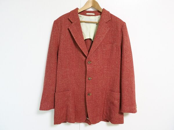 派手過ぎない赤が素敵なビスポークギャラリーのジャケットを買取しました