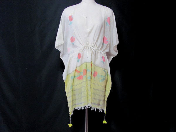 目立ちすぎずカラフルに決まる マッタのチュニックを買取しました