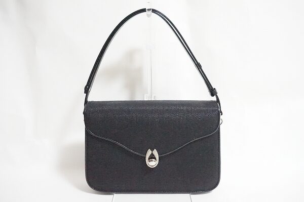 フォーマルにもお出かけにもぴったり a.d.b.c.japanのハンドバッグを買取しました