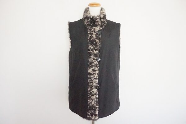 安定感と品格の高さを感じる アルティマのベストを買取しました