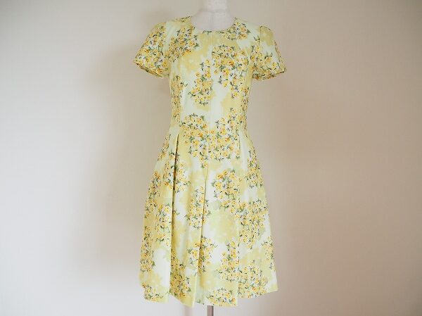 ほんのり広がるデザインに気分も上がる マーリエパーエフデ ワンピースをお買取