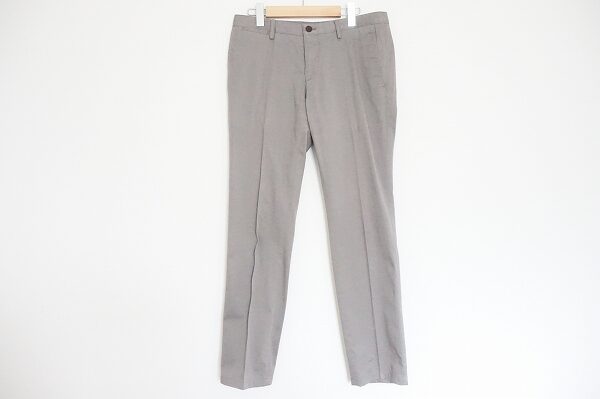 グレーであか抜ける ボスのパンツを買取しました