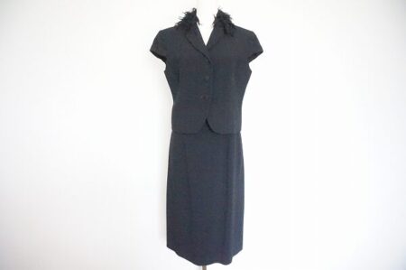 柔軟性あるデザイン モスキーノのセットアップを買取しました