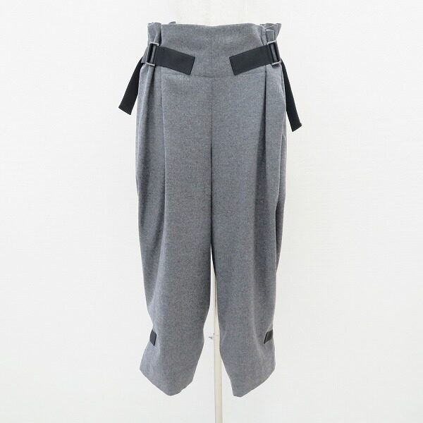 新鮮なデザインの中にも余裕がある イッセイミヤケのパンツを買取しました