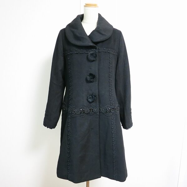 柔らかさも感じる スーパービューティーのコートを買取しました