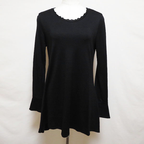 シンプルかつエレガントの代表格 シズカコムロのチュニックを買取しました