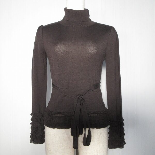 まろやかなこげ茶が素敵なルネのセーターを買取しました