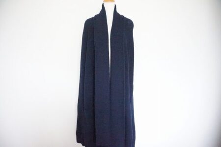 どんなお洋服にもさりげなく品を出す！ワイズのカーディガンを買取しました