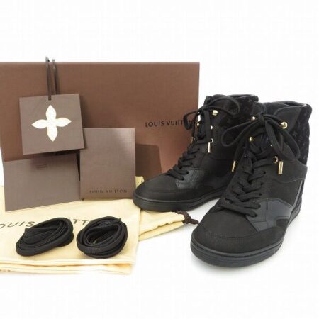 ハイカットでスタイリッシュに決まる ルイヴィトンのスニーカーを買取しました