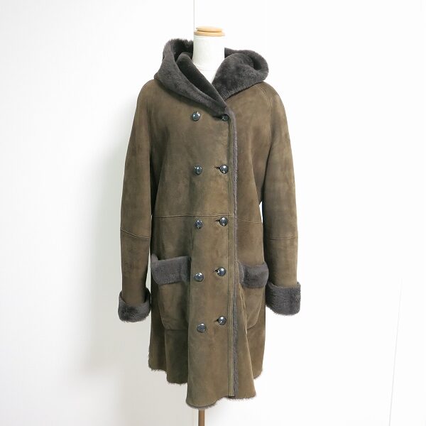 綺麗めなムートンが上品 バルマンのコートを買取しました