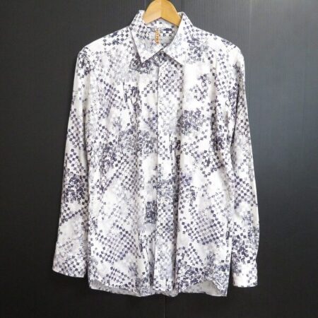 風変りな柄で視線が釘付けになる エトロの長袖シャツを買取しました
