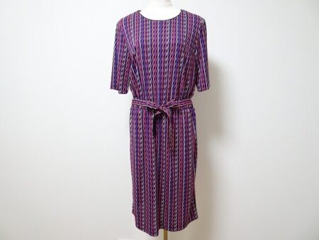 ポップな紫とピンクのコラボ！ハナエモリのワンピースを買取しました